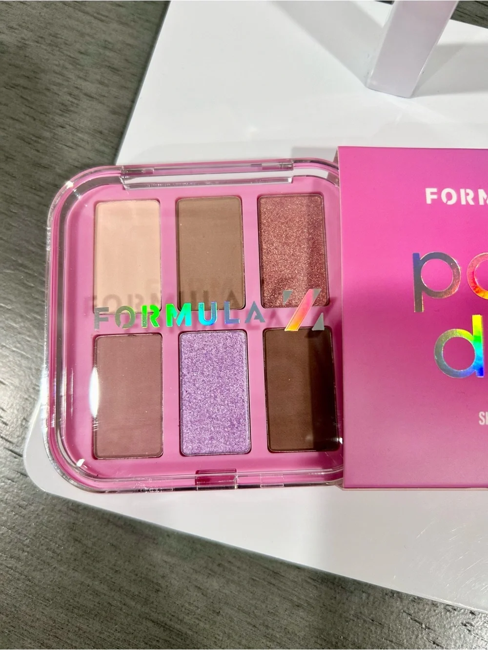 Formula Z Party Diva Pink Eyeshadow Palette